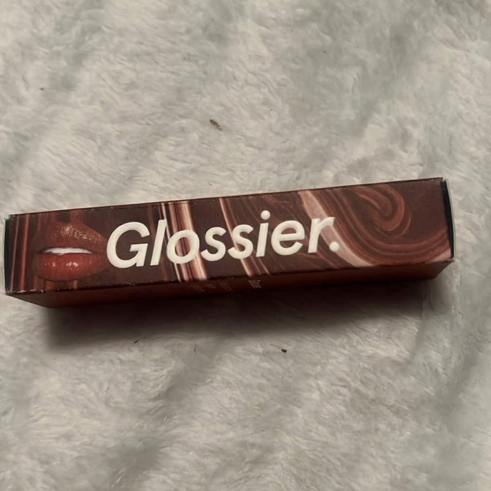 New Glossier Hot cocoa balm dotcom #Glossier